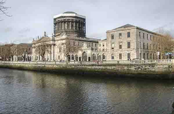 35 - Irlanda - Dublin - The Four Courts